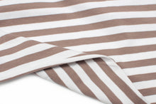 Tissu en ligne Québec jersey de coton lycra motif à rayure de 1 cm. Online fabric store cotton spandex stripped jersey knit.