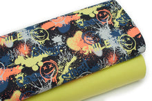 Tissu en ligne Québec jersey de coton lyvra motif pour adolescent. Online canadian fabric store cotton spandex jersey knit with teen print.