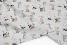 Tissu en ligne Québec popeline 100% coton avec motif de souris. Online fabric store 100% cotton poplin with mouse.
