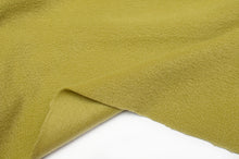 Tissu en ligne Québec polar anti-boulochage. Online fabric fleece polar.