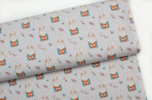 Tissu en ligne Québec jersey de coton lycra motif de lapins de Pâques. Online fabric cotton spandex jersey knit with bunny easter design.