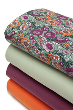 Tissu en ligne Québec jersey de coton lycra motif de fleurs. Online fabric cotton spandex jersey knit with flowers.