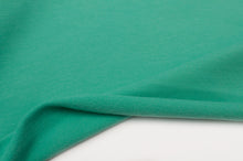 Tissu en ligne Québec coton ouaté léger, extensible et biologique. Online sweat hooded fabric organic and stretch.