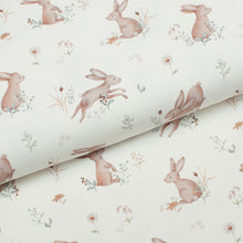 Tissu en ligne Québec jersey de coton lycra motif de lapins parfait pour Paques. Online fabric cotton spandex jersey knit with bunnies perfect for easter.