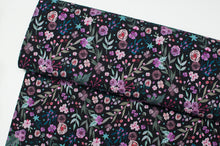 Tissu en ligne jersey de coton lycra motif de fleurs. Online fabric cotton jersey knit with flowers