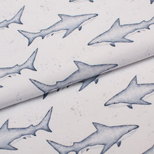 Tissu en ligne Québec jersey de coton lycra motif d'articles de requins. Online fabric cotton spandex jersey knit with shark.
