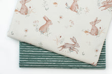 Tissu en ligne Québec jersey de coton lycra motif de lapins parfait pour Paques. Online fabric cotton spandex jersey knit with bunnies perfect for easter.