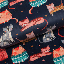Tissu en ligne Québec double side minky motif de chats. Online fabric squish with cats design.