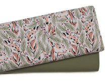 Tissu en ligne Québec jersey de coton lycra motif de chevreuil. Online fabric cotton spandex jersey knit with deer.