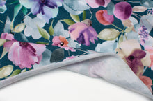 Tissu en ligne Québec french terry de coton lycra motif de fleurs. Online canadian frabic store cotton spandex french terry with flowers.
