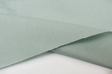 Tissu en ligne popeline 100% coton couleur unie. Online fabric 100% cotton poplin.