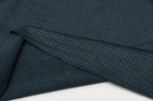Tissu en ligne suède antidérapant et extensible. Online fabric suede with dew non slip and stretch.