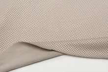 Tissu en ligne suède antidérapant et extensible. Online fabric suede with dew non slip and stretch.