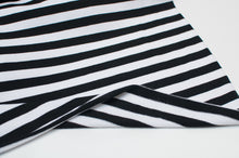 NOIR ET BLANC<br>french terry<br>teint au brin