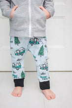 Tissu jersey de coton motif roulotte de camping. Camper jersey fabric.