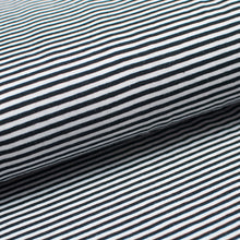Tissu en ligne Québec, jersey de coton lycra motif de rayure noir et blanc. Online fabric store cotton spandex jersey knit with black and white stripe.