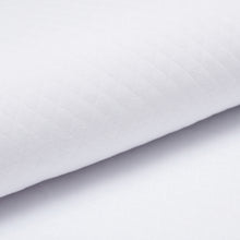Tissu en ligne 100% coton matelassé. Quilted cotton fabric.