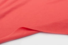Tissu jersey de bambou uni. Solid bamboo jersey fabric.