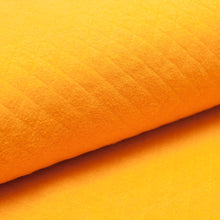 Tissu en ligne 100% coton matelassé. Quilted cotton fabric.