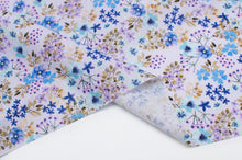 Tissu en ligne popeline de coton motif floral. Online fabric 100% cotton poplin with flowers.
