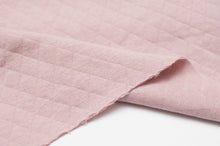 Tissu en ligne 100% coton matelassé. Quilted cotton fabric.