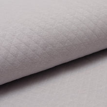 Tissu en ligne 100% coton matelassé. Quilted cotton fabric.