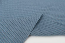 Tissu en ligne jersey gaufré couleur uni. Online fabric waffle jersey knit solid color.