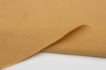 Tissu en ligne jersey gaufré couleur uni. Online fabric waffle jersey knit solid color.