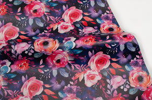 Tissu en ligne Québec similicuir, faux cuir, cuirette avec motif de fleurs. Online fabric leather with flowers.