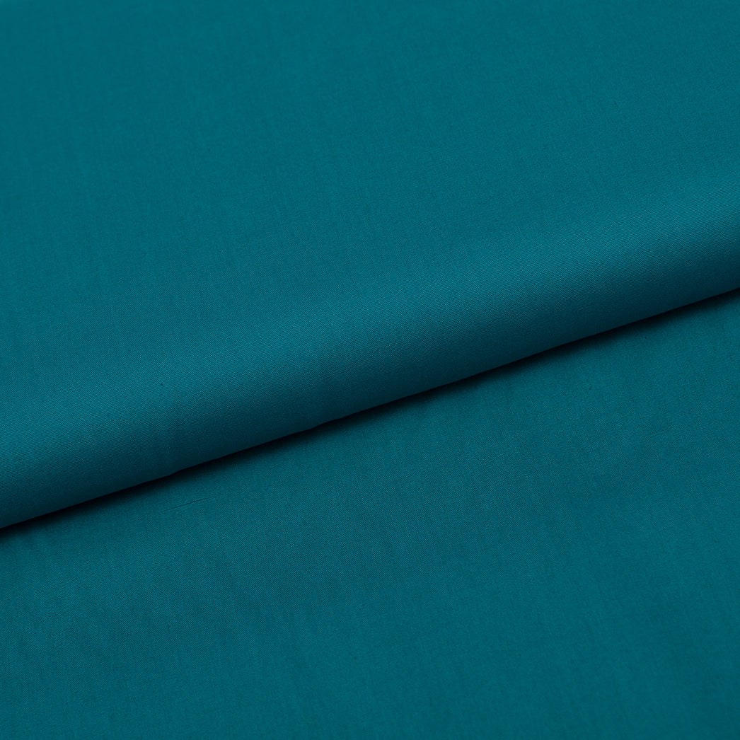 Tissu en ligne Québec popeline 100% coton. Online fabric 100% cotton poplin.