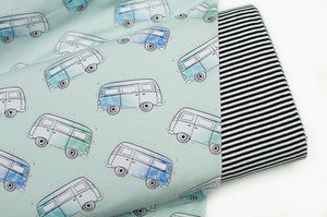 Tissu en ligne Québec jersey de coton lycra motif de caravane westfalia de camping. Online fabric cotton spandex jersey knit qith westfalia caravan camping car.