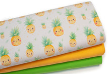 Tissu en ligne Québec jersey de coton lycra motif d'ananas kawaii. Online Canadian fabric store cotton spandex jersey knit with kawaii pineapple.