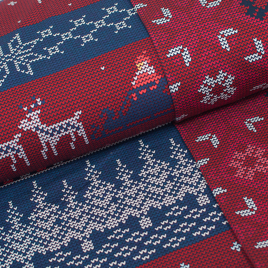 Tissu en ligne panneau french terry brossé de coton avec motifs de Noël. Online fabric cotton brushed french terry panel with christmas pattern.